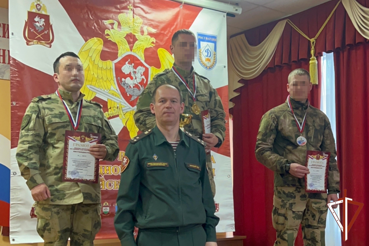 Команда курганского управления Росгвардии стала «бронзовым» призером окружного чемпионата по стрельбе