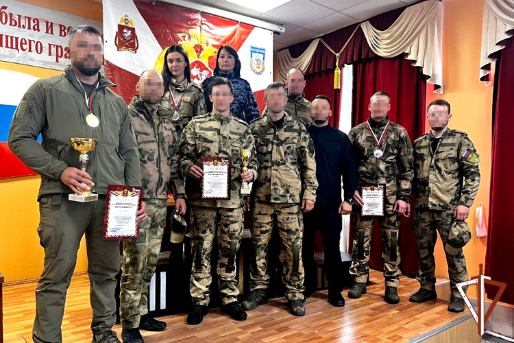 Команда курганского управления Росгвардии стала «бронзовым» призером окружного чемпионата по стрельбе