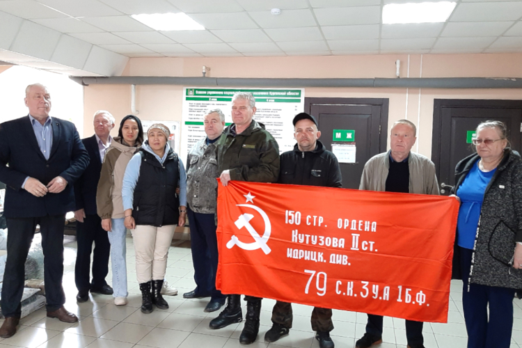 Ветеран войск правопорядка из Зауралья доставил гуманитарную помощь бойцам СВО