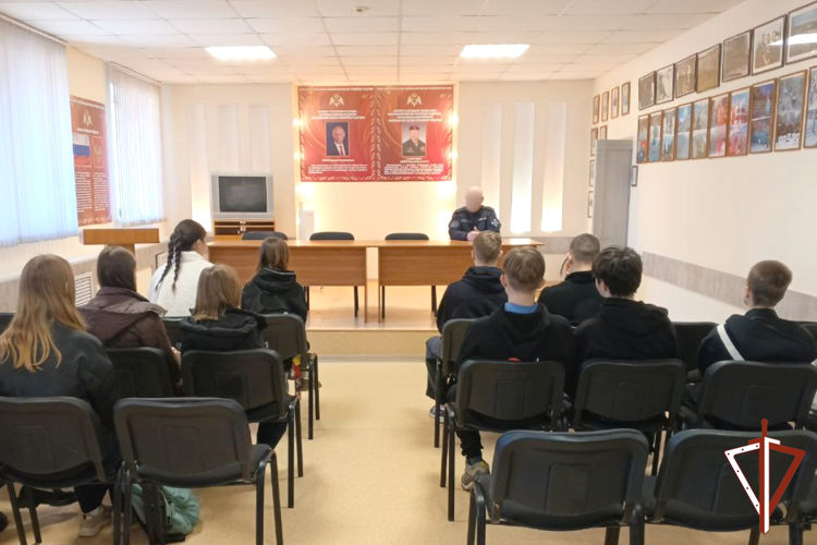 «Каникулы с Росгвардией» стартовали в Курганской области