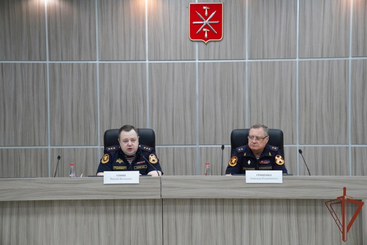 Начальник областного управления вневедомственной охраны Росгвардии принял участие во Всероссийском совещании в Туле