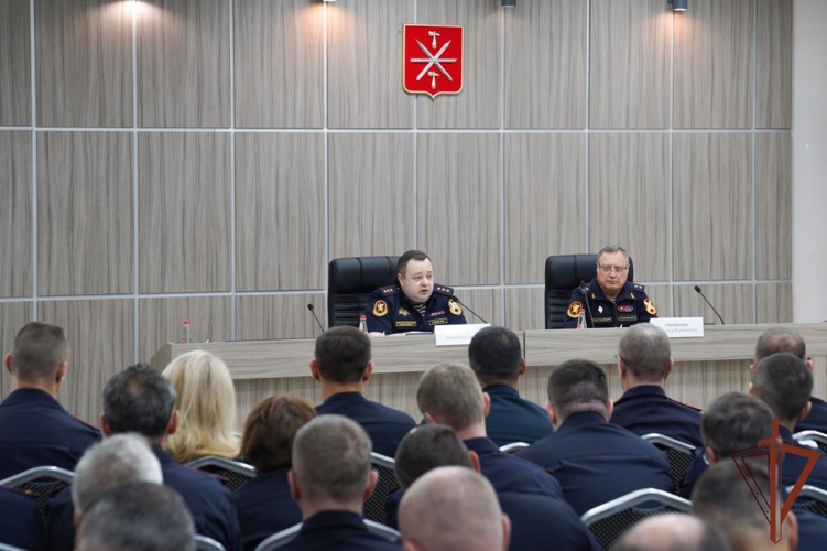 Начальник областного управления вневедомственной охраны Росгвардии принял участие во Всероссийском совещании в Туле