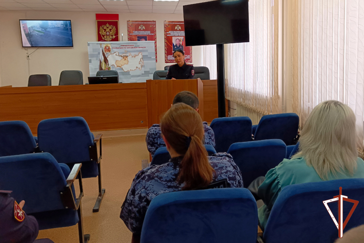 В подразделениях Росгвардии продолжаются мероприятия по обеспечению безопасности дорожного движения