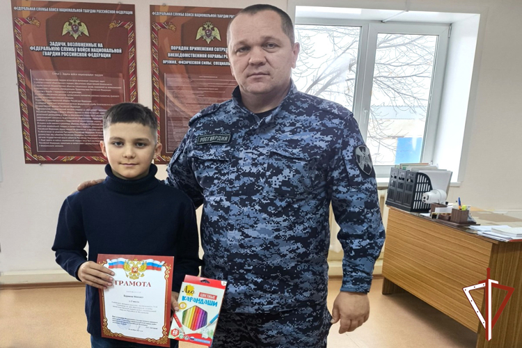 Тематические встречи со школьниками организовала Росгвардия в Зауралье