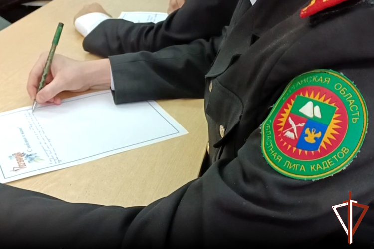 К Дню матери на «Радио России - Курган» состоялся очередной выпуск программы о Росгвардии (аудио)