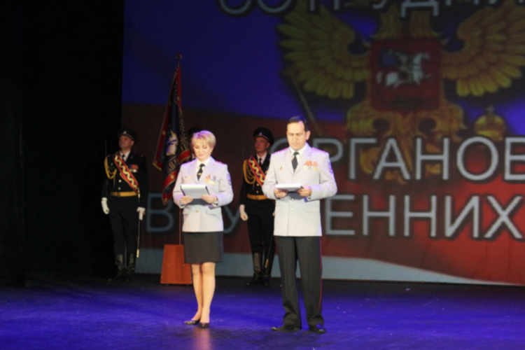 Росгвардия поздравила курганских полицейских с профессиональным праздником