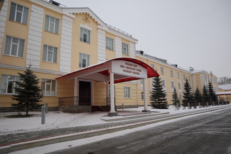Командующий Уральским округом Росгвардии поздравил военнослужащих и сотрудников объединения с наступающим Новым годом