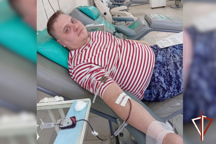 В Зауралье росгвардейцы пополнили региональный банк донорской крови