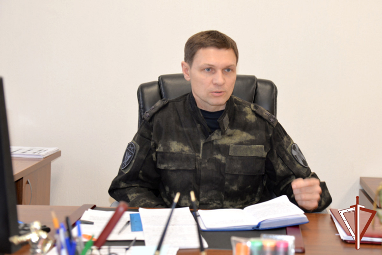 Вопросы обеспечения безопасности в период новогодних праздников обсудили в курганском управлении Росгвардии