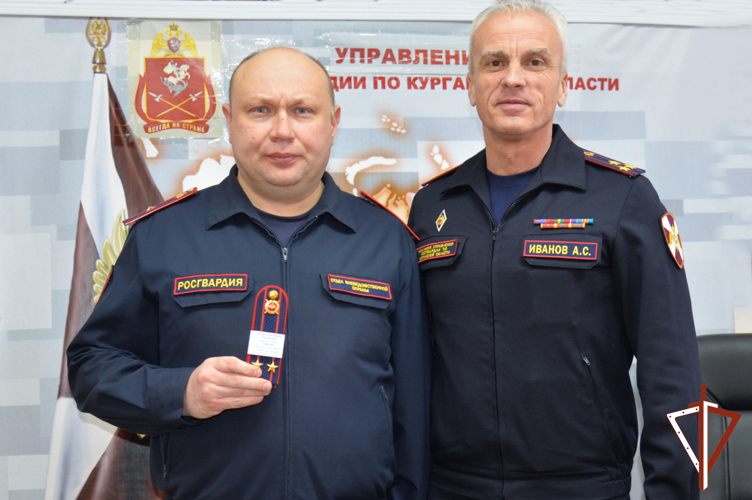 В Зауралье офицерам Росгвардии присвоены специальные звания на одну ступень выше