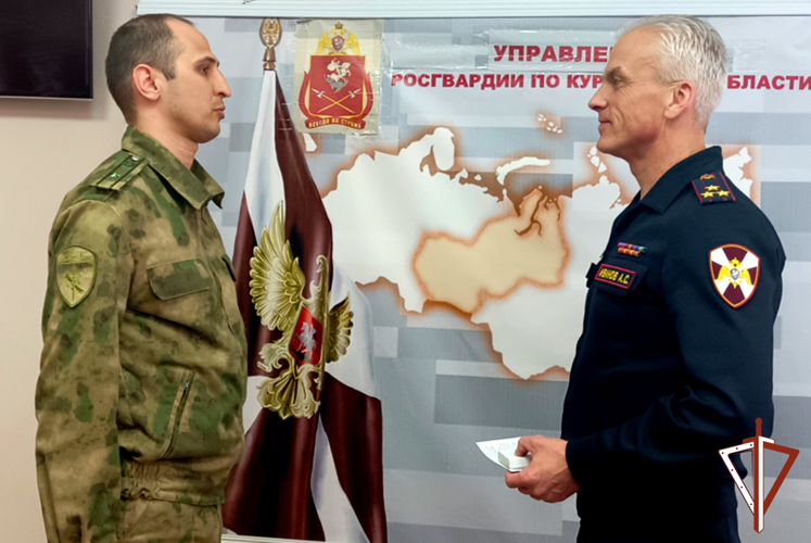 В Кургане росгвардейцы удостоены ведомственных наград