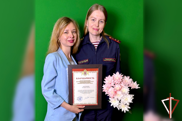 Благодарность директора Росгвардии вручена редактору медиахолдинга Курганской области