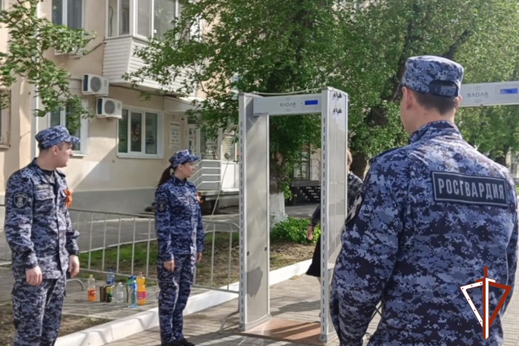 Росгвардия обеспечила безопасность празднования Дня Победы в Зауралье (видео)