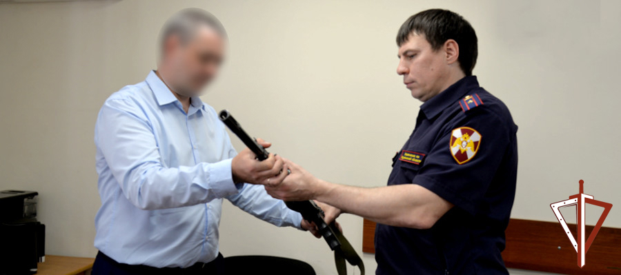 Передача крупной партии оружия для бойцов СВО состоялась при содействии Росгвардии в Кургане (видео)