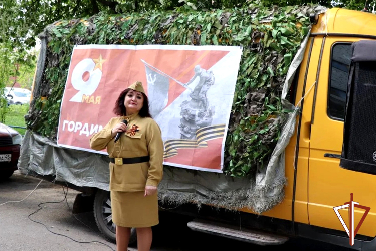 Ветерана Великой Отечественной войны чествовали росгвардейцы в Зауралье