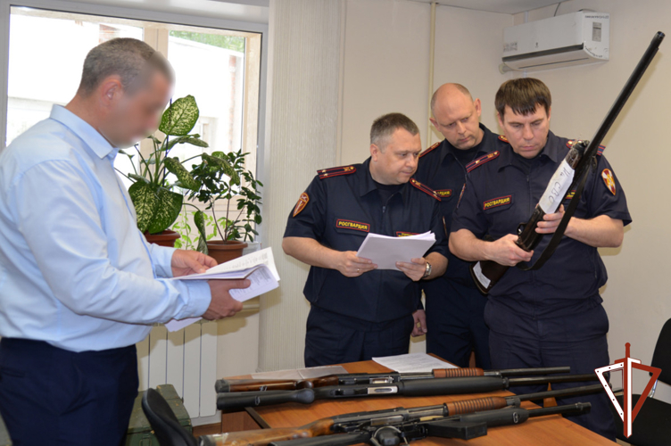 Передача крупной партии оружия для бойцов СВО состоялась при содействии Росгвардии в Кургане