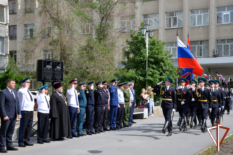 Начальник курганского управления Росгвардии принял участие в торжественном мероприятии в честь Дня пограничника