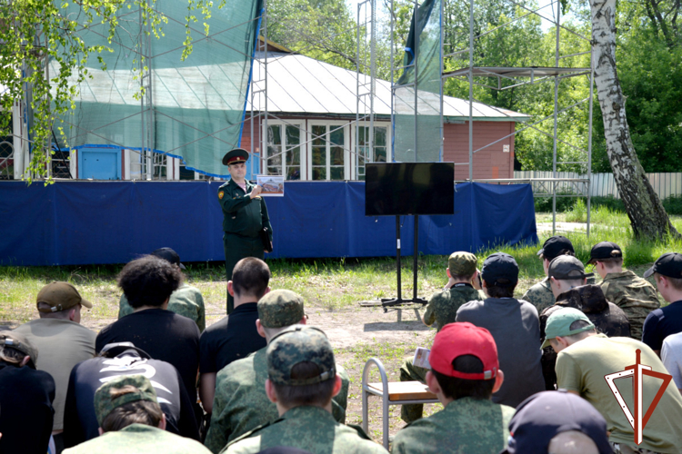 Зауральских выпускников приглашают стать курсантами Военной академии Росгвардии в Санкт-Петербурге