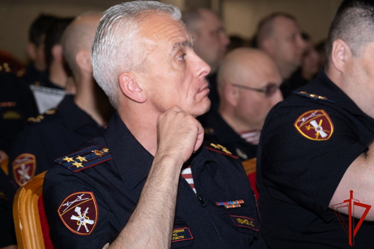 В Уральском округе завершился оперативный сбор руководящего состава