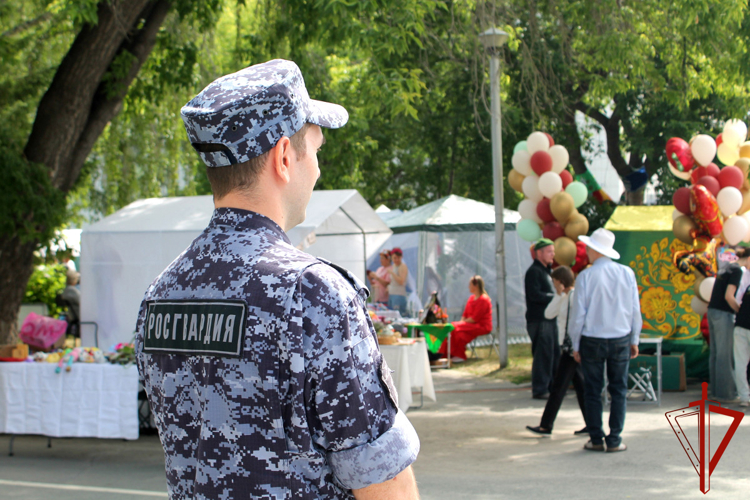 При участии Росгвардии в Зауралье обеспечена безопасность празднования Дня России