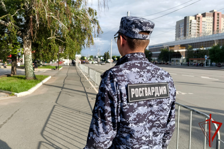 Росгвардия выполнила задачи по охране правопорядка на массовых мероприятиях в Зауралье