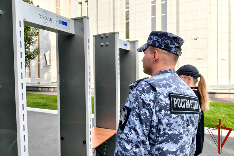 Росгвардия выполнила задачи по охране правопорядка на массовых мероприятиях в Зауралье