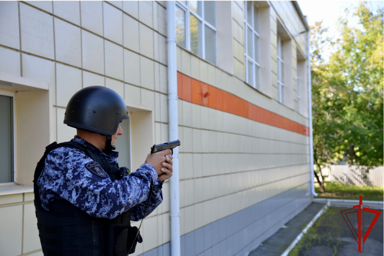 Росгвардейцы приняли участие в антитеррористической тренировке в Зауралье