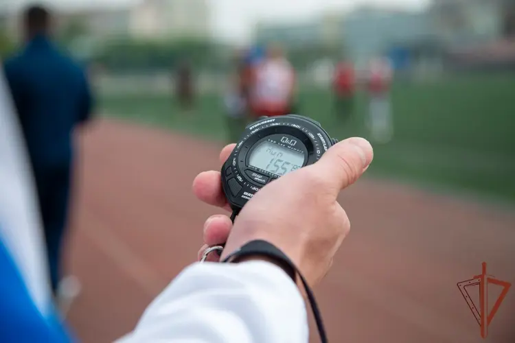 Сотрудник Росгвардии из Кургана стал одним из сильнейших на чемпионате округа по военно-спортивному многоборью